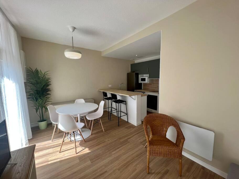 Saint-Roch Station Apartment Монпелие Екстериор снимка